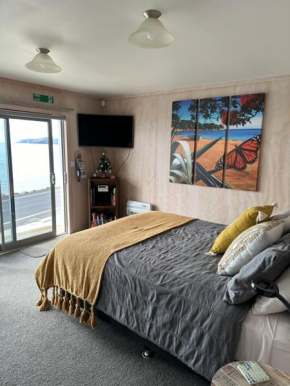 Te Mata Bay Seaviews